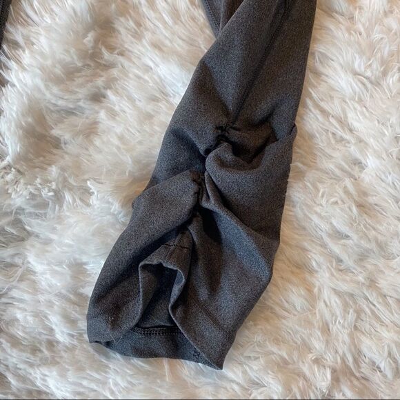 Calia Gray Capris Leggings - Picture 3 of 10